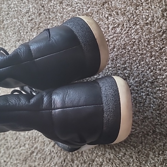 Nike Roshe TWO Hi Flyknit black gray pull on sneaker boots size 8.5 - Picture 5 of 9